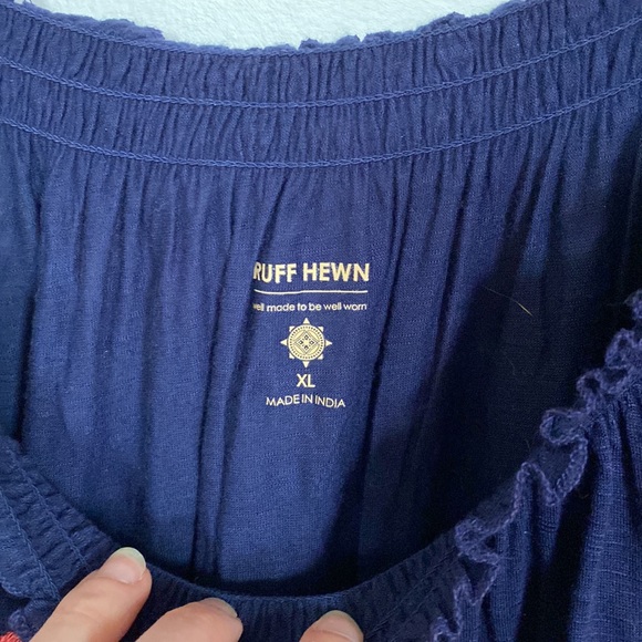 Embroidered Ruff Hewn Top - Picture 2 of 6